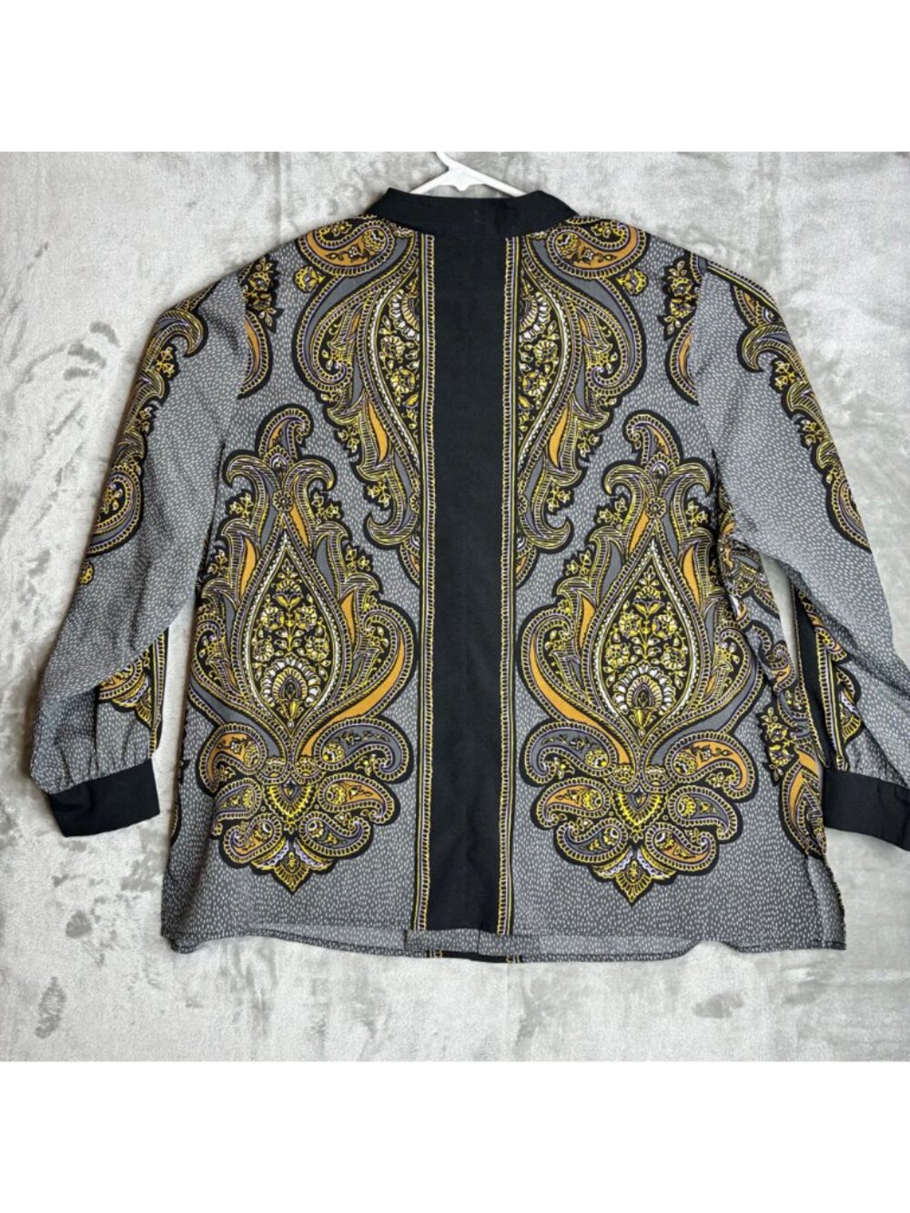 Bob Mackie Wearable Art Paisley Button-Up Shirt 2X Gray & Yellow Long Sleeve PET - Picture 6 of 11